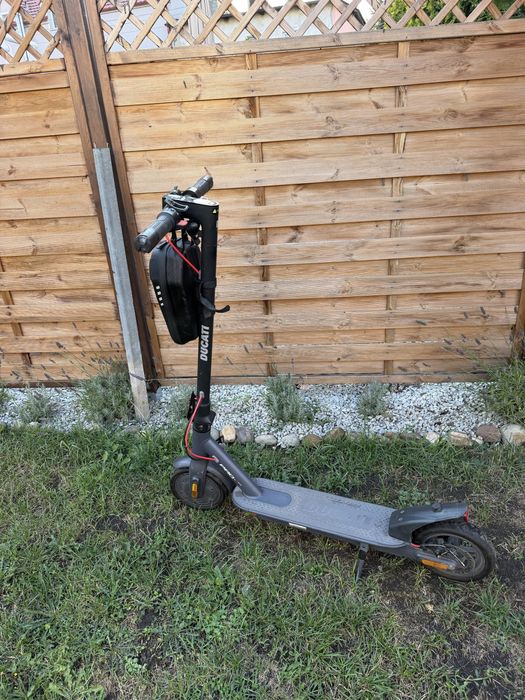 Hulajnoga elektryczna Ducati pro 1 evo 2023 rok