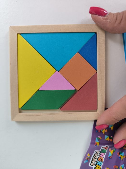 Puzzles tangram de madeira