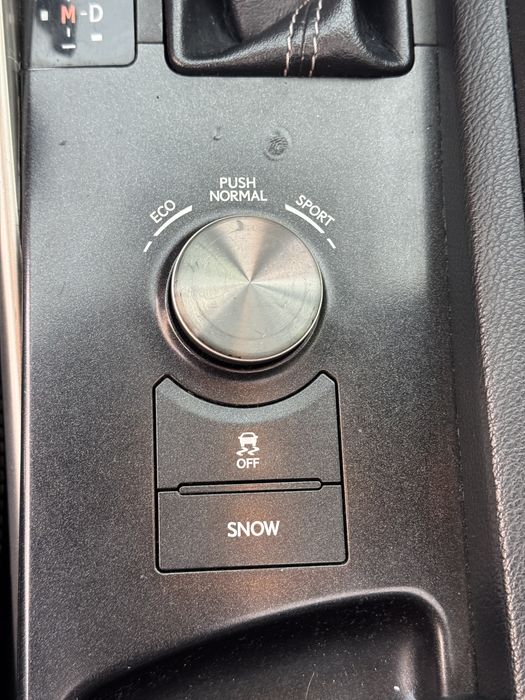 Продам стильний Lexus IS 2014