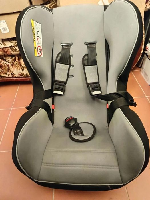 Cadeira auto bebé