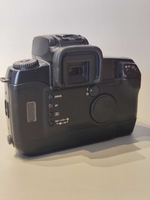 Canon EOS 5 - Câmara Analógica