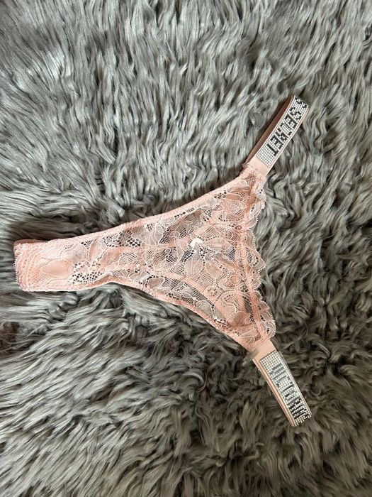 Nowe oryginalne  majtki Victoria's Secret.