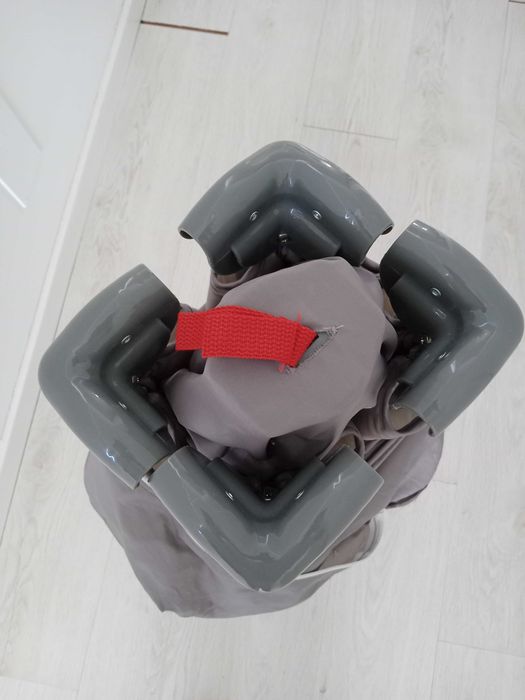 Cama de viagem de bebé