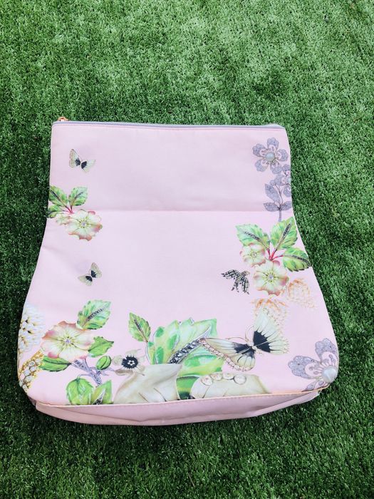 Ted Baker сумка клатч косметичка для айпада.