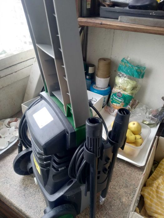 .Мойка выс. дав. Татра . Аптечка