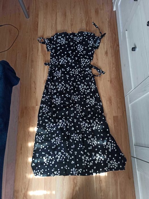 Midi sukienka w kwiaty