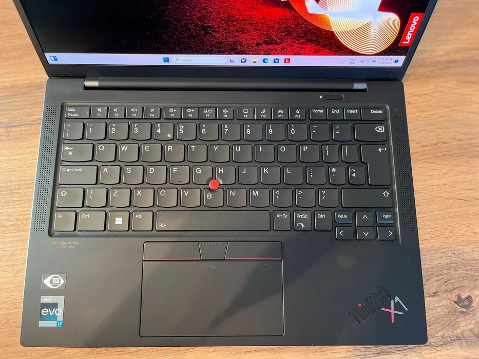 Lenovo ThinkPad X1 Carbon Gen 10
