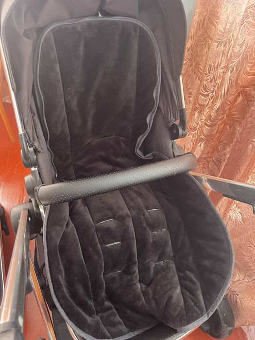 Коляска 2 в 1 john Levis