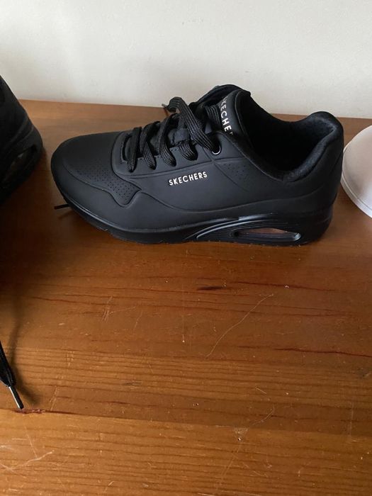 Vendo Skechers Uno Stand on Air NOVAS