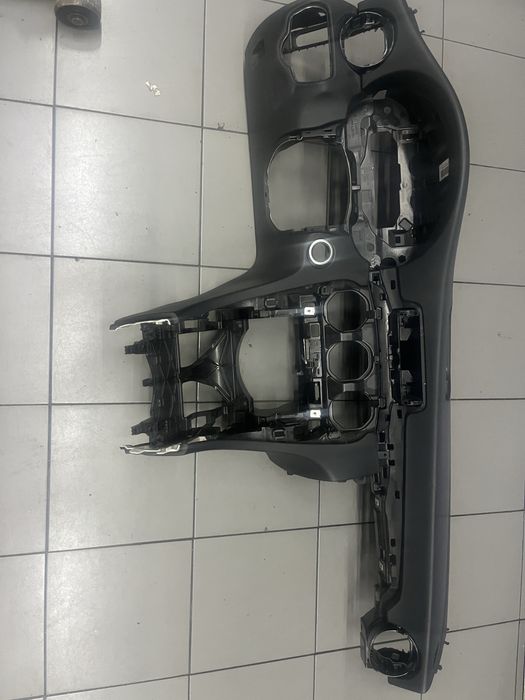 Tabelier mercedes w 205