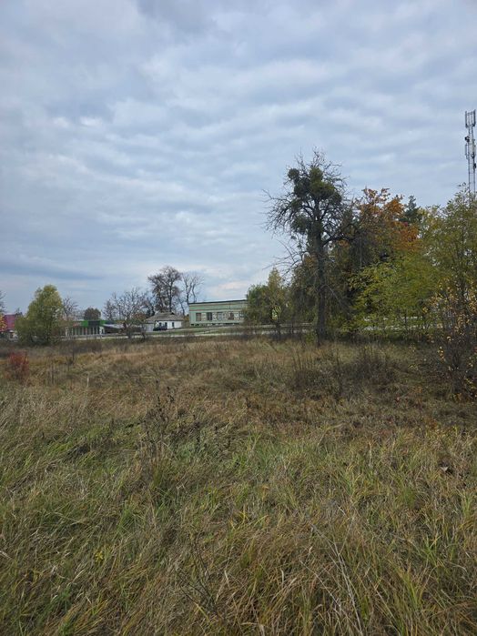 Продаж комерційної ділянки с.Троїцьке 25 соток
