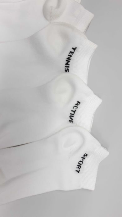 Soquetes 12 pares brancos e pretos 35/40