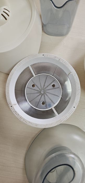 Соковитискач Moulinex BKA 14H