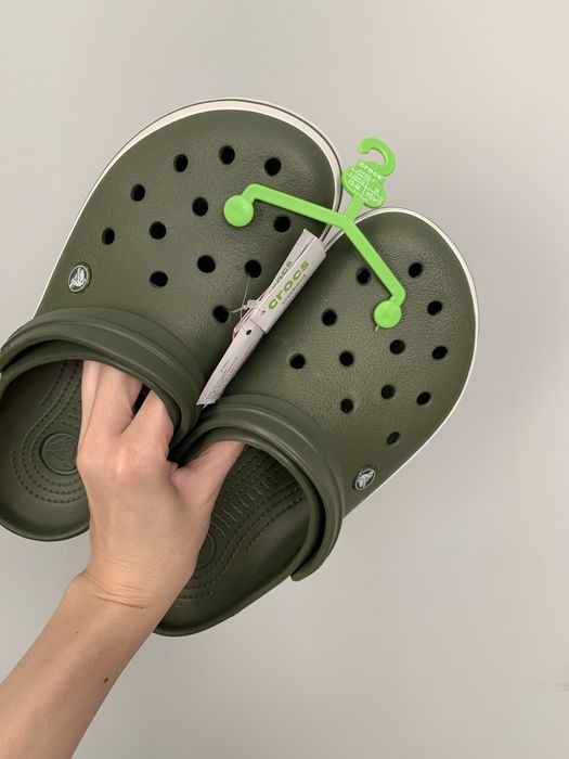 Crocs crocband army green крокси чоловічі хакі крокбенд
