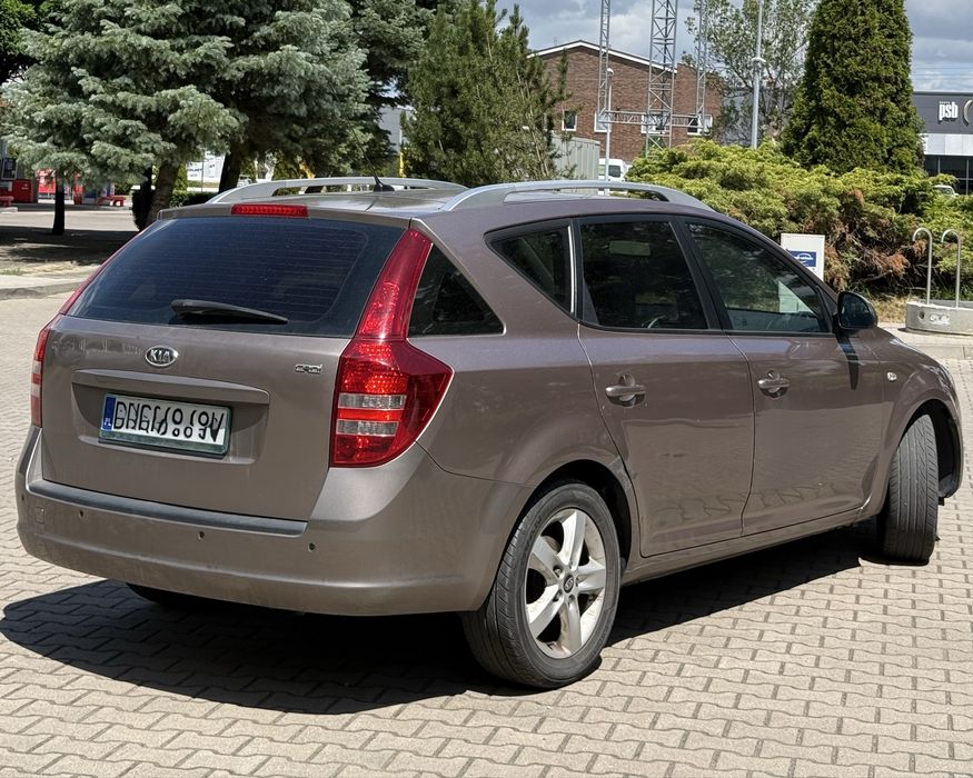 Kia Ceed SW 1.6 CRDi •Auto  Wynajem • Wrocław