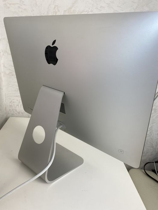 Несправний Apple iMac Retina 4k 21,5 дюймовий