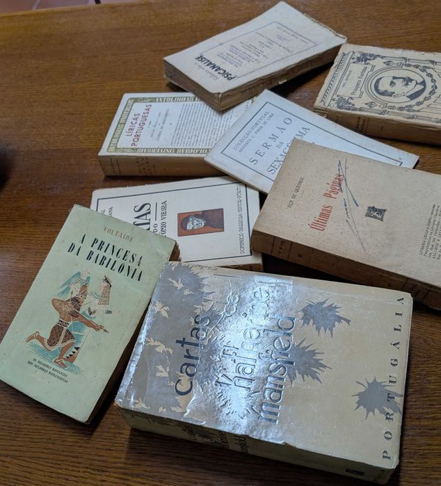 Livros muito antigos alguns centenários