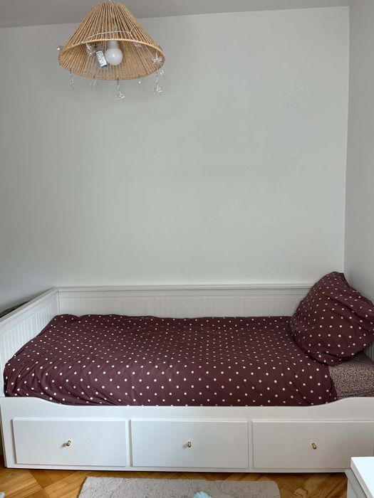 Lożko ikea hemnes