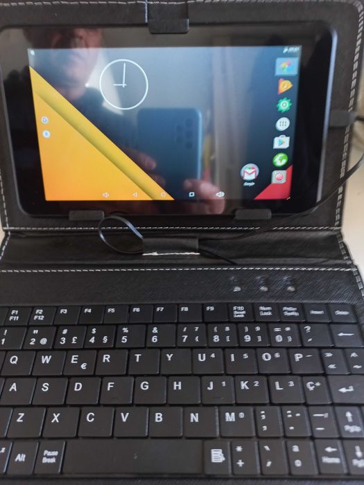 Tablete novo  na caixa smart