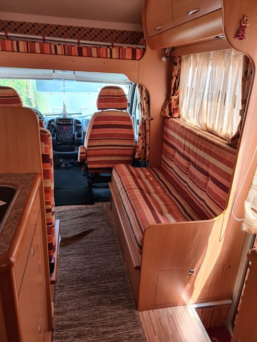 Vendo  Autocaravana - 6 lugares