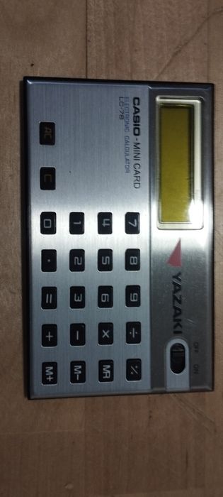 Calculadora Casio LC-78 minicard vintage nova