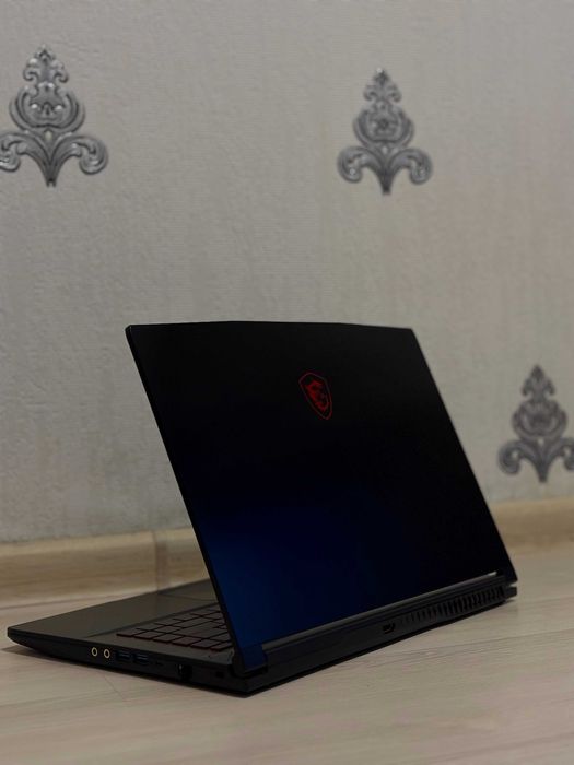 Ігровий ноутбук MSI Thin GF63 / i5-12450H / RTX 3050 / 16GB RAM / 512GB SSD
