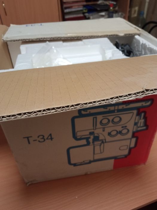 Оверлок JANOME Т-34, 4 нити