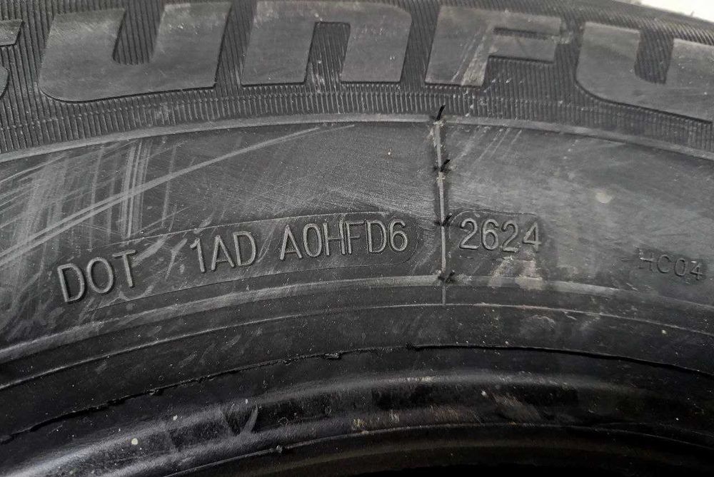 Нові шини 215/70R15C 109/107R 8PR LT Sunfull Stable Grip SF-WO 5