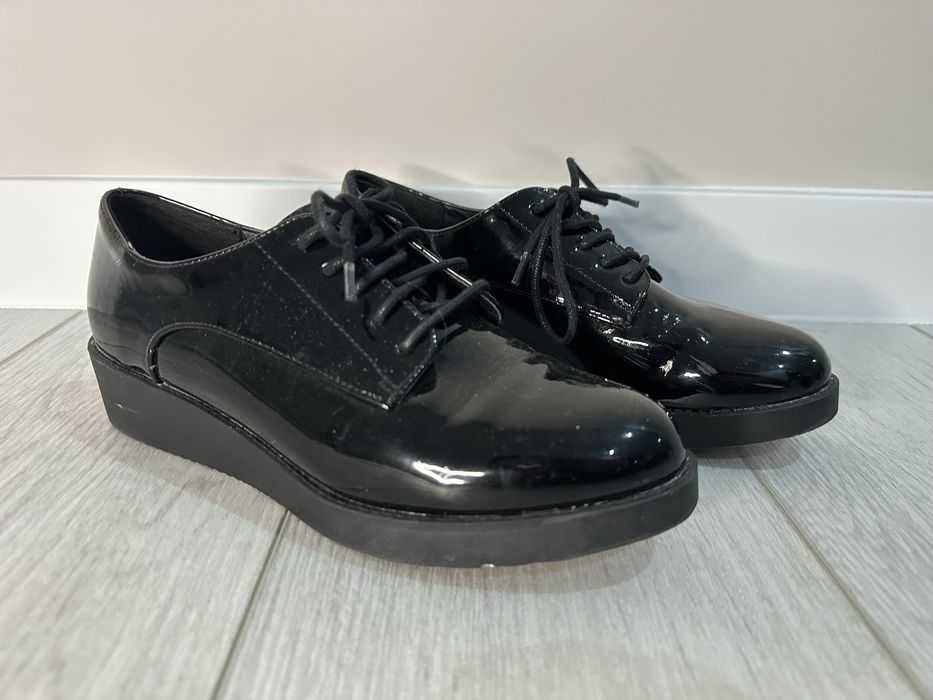 Lakierki Oksfordki Madden Girl  37.5