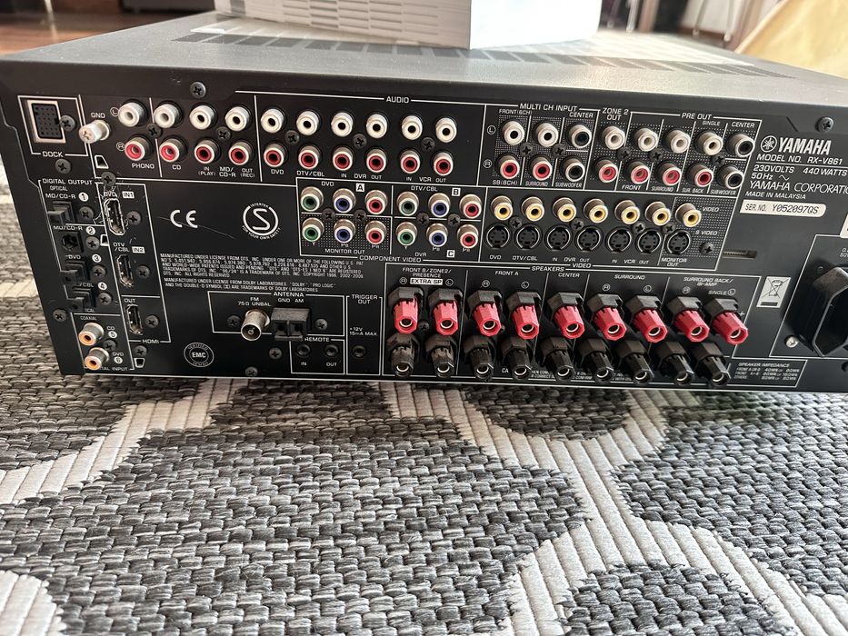 Amplituner yamaha rx-v861