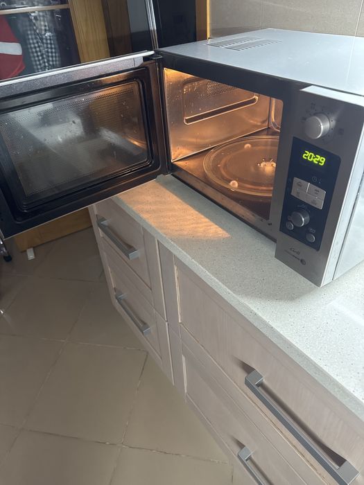 Microondas LG com grill