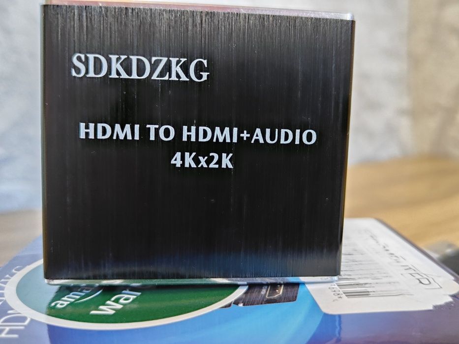 HDMI - аудиоэкстрактор.
HDMI - аудио извлекатель/ разветвитель