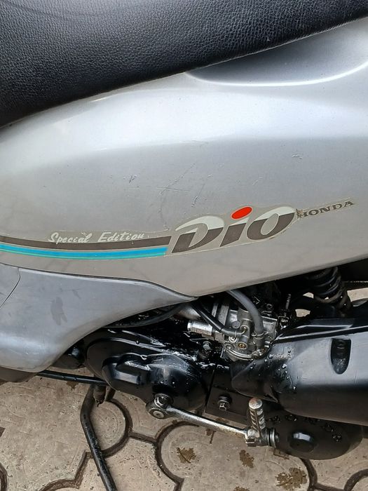 Продам японский скутер Honda Dio .