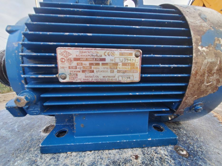 Електродвигатель електромотор АИР 100L8 1.5 квт 750 об/мин 220/380В