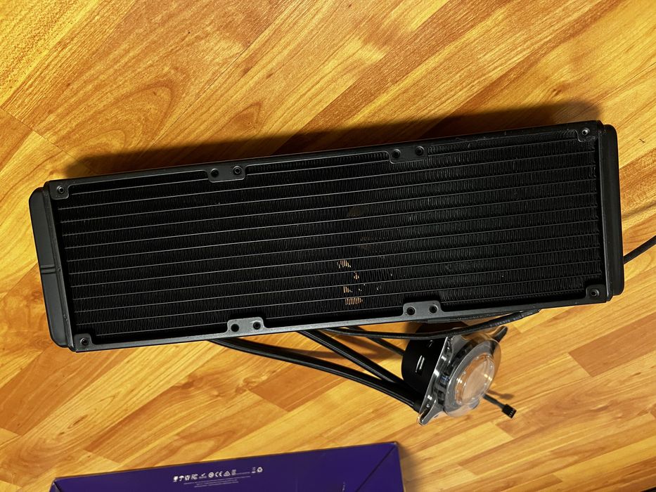 Система водяного охолодження NZXT Kraken Z73
