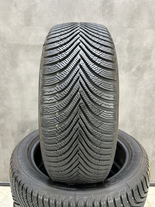 Зимові шини Michelin Alpin5 205/50 R17 93H XL