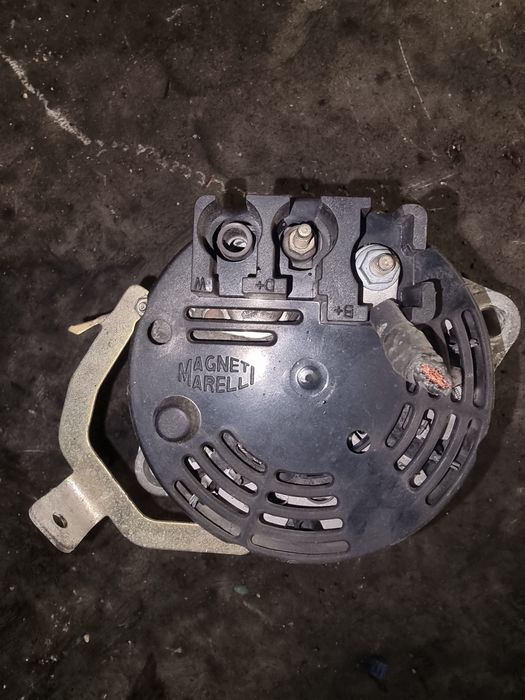 Alternador Smart four two 600 gasolina