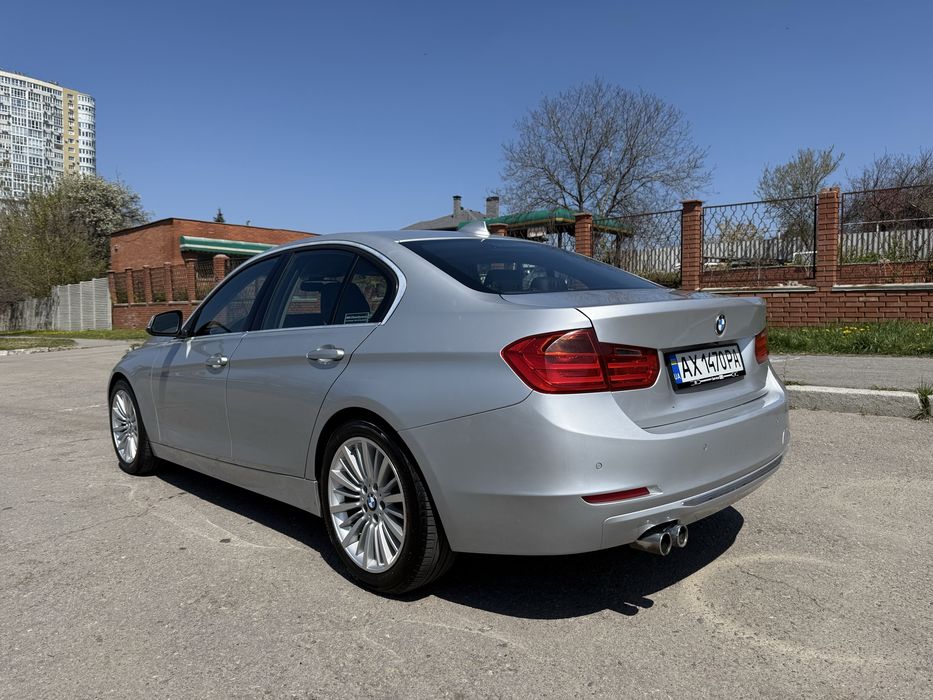 Bmw 328d f30 109 тыс. км  Harman Kardon  ИДЕАЛ