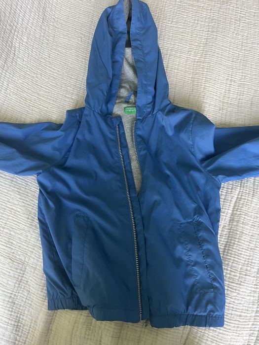 Вітровка beneton