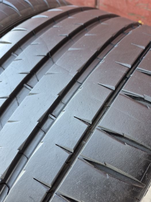 255/35/19 R19 Michelin Pilot Sport 4S літо 4шт ціна за 1 шт