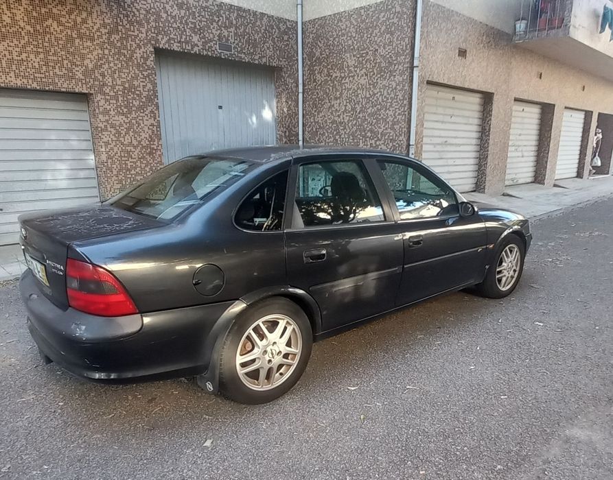 Opel vectra 1998
