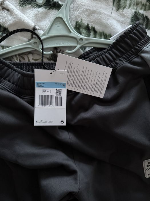 штани найк аір макс