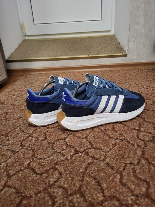 Оригинальные мужские кроссовки Adidas Retropy E5