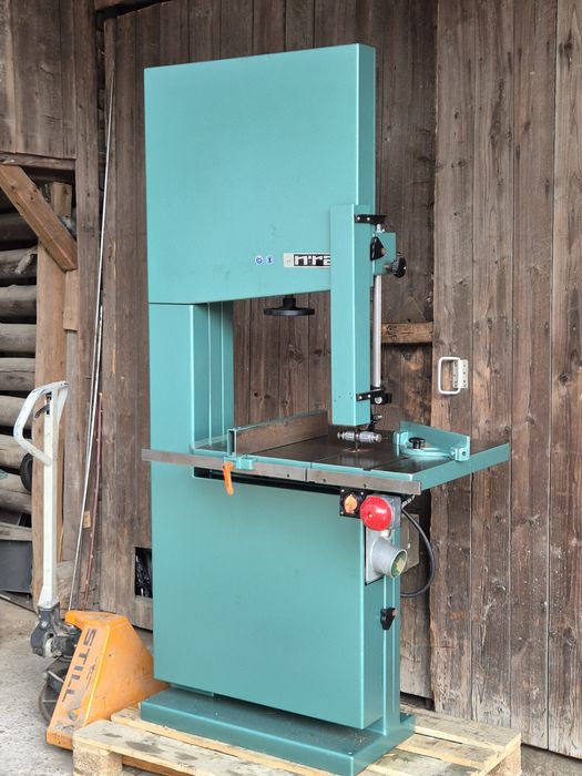 Piła taśmowa  banzega do drewna