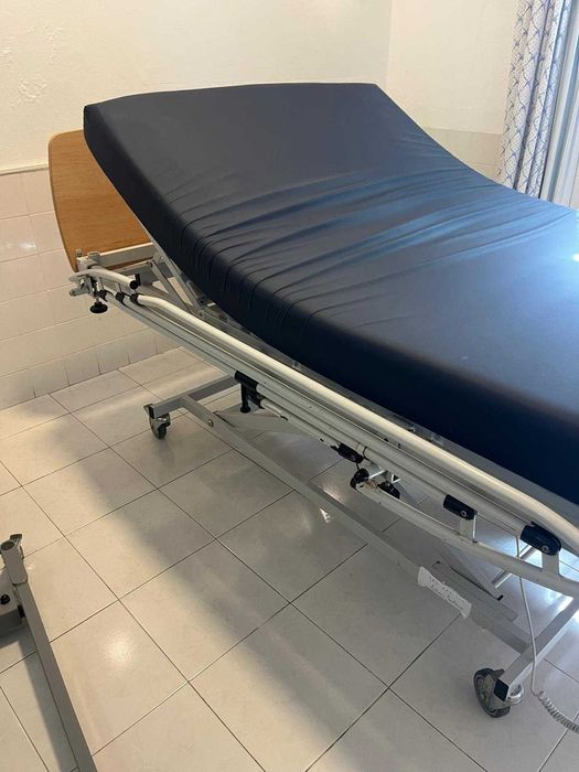 Cama Articulada Elétrica com Comando