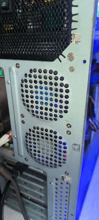 Компьютер игровой,  срочно Core i7, GTX 1060 6gb, ОЗУ 16gb,,500 gb,120gb ssd, компьютер, продам по месту, олх доставкой обсудим, пишите,