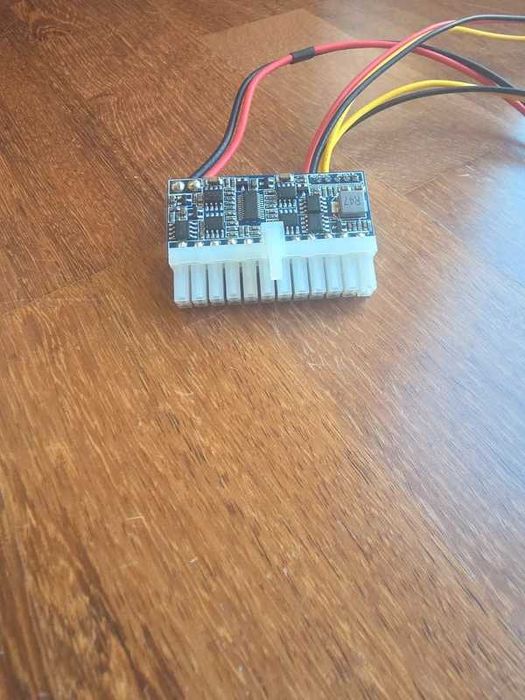 Debriglie pico ATX switch