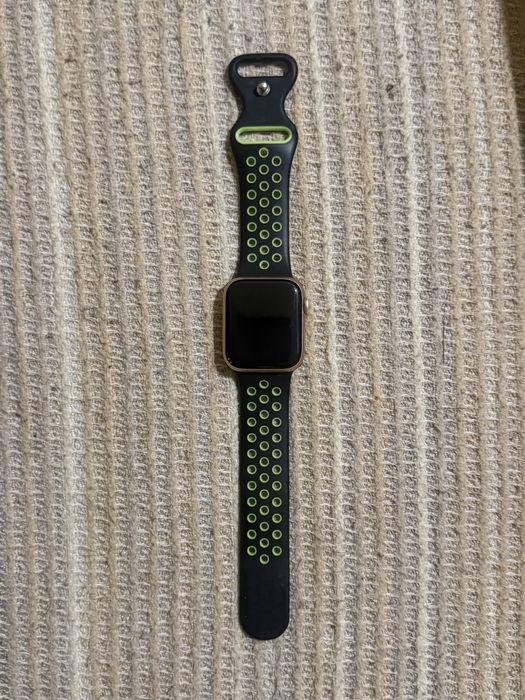 Apple watch series 6