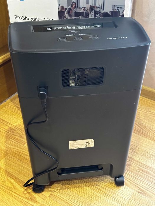 Шредер HP Pro Shredder 15CC