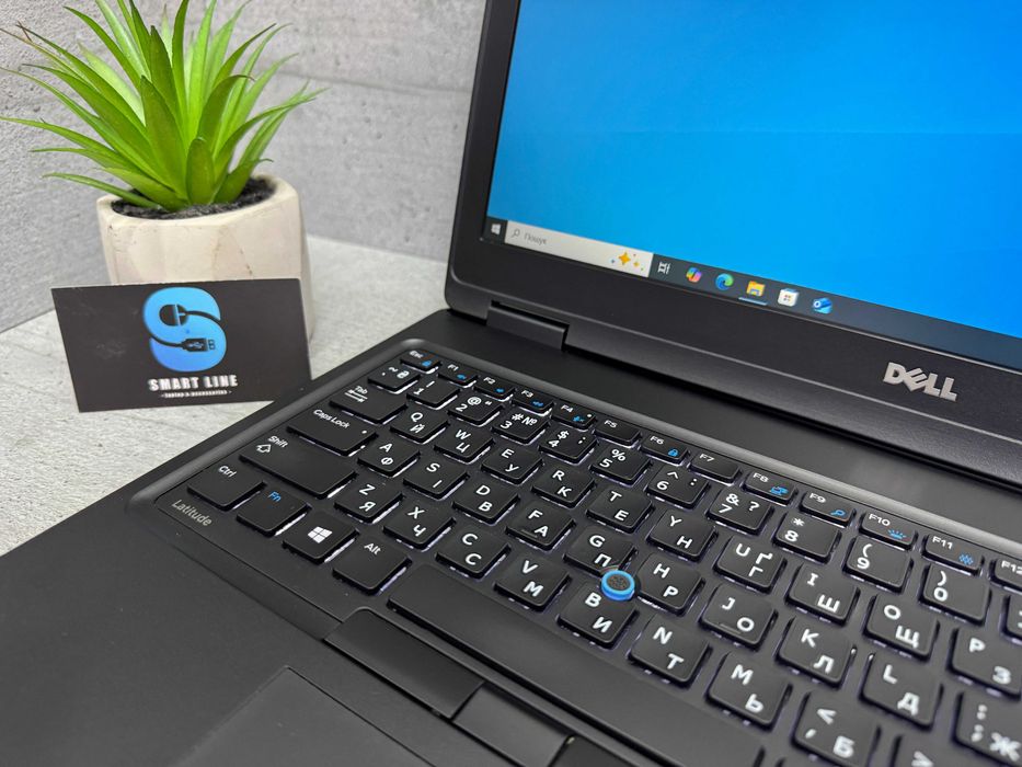 I5-6300u/256gb ssd/Стильний ноутбук Dell 5580/8gb ddr4/15.6”